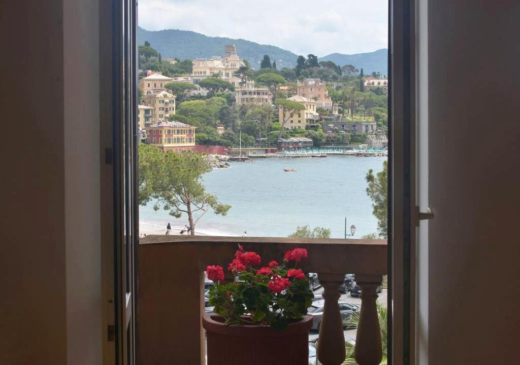 Caprera Flexyrent No Air Conditioning - Seafront Santa Margherita Ligure Exterior foto